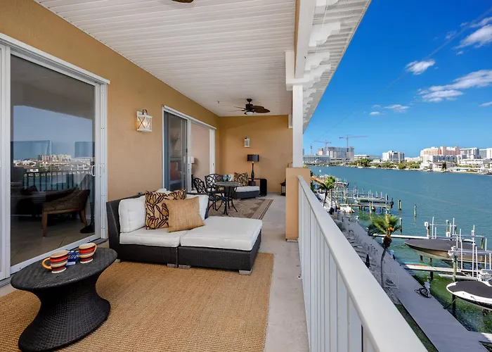405 Island Key